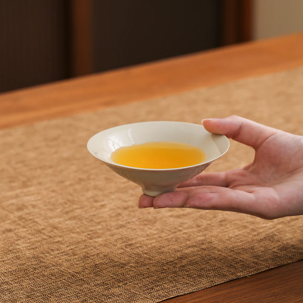 Duidui’s Straw Hat Teacup (Set of 2) - Image 5